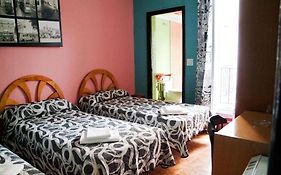 12 Rooms
